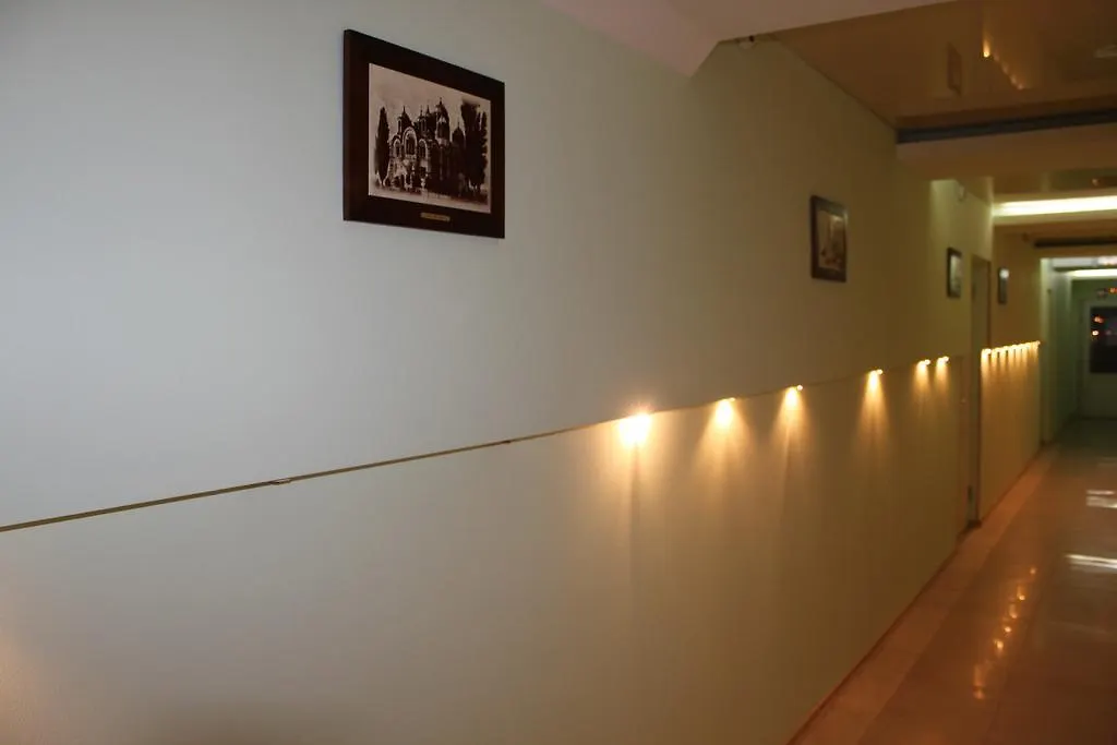 Westend Hostel Kijev 0*,